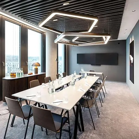 Radisson Blu At Porsche Design Tower