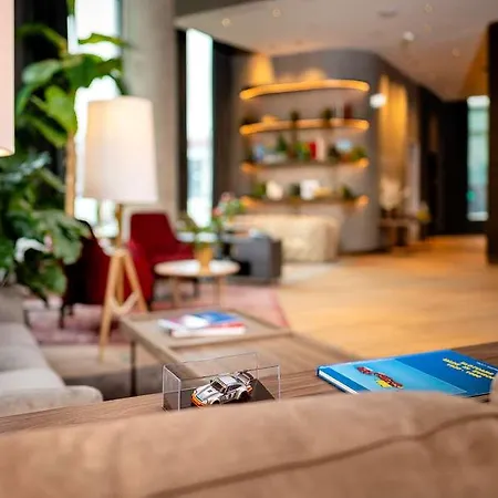 Radisson Blu At Porsche Design Tower شتوتغارت