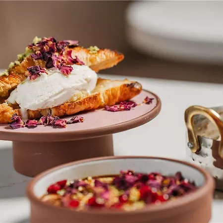 Radisson Blu At Porsche Design Tower فندق شتوتغارت