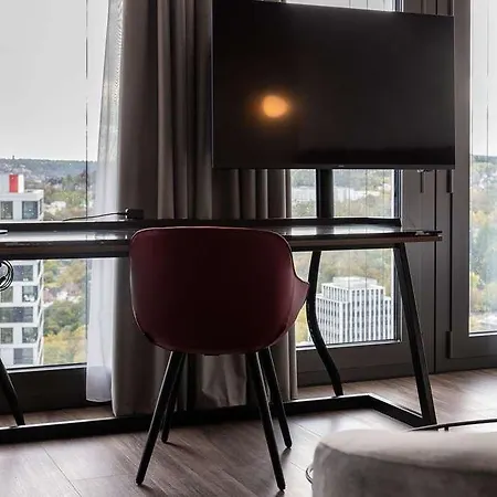 Radisson Blu At Porsche Design Tower Hotel