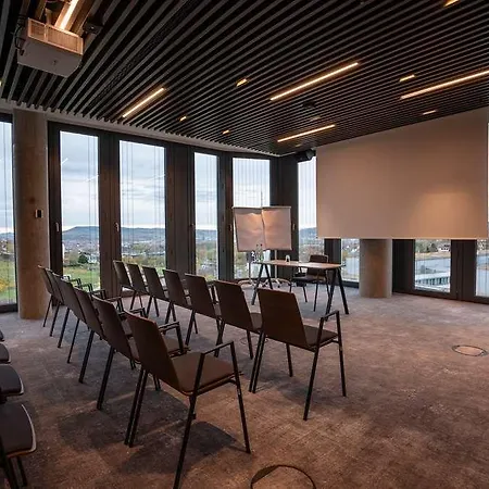 Radisson Blu At Porsche Design Tower Stuttgart