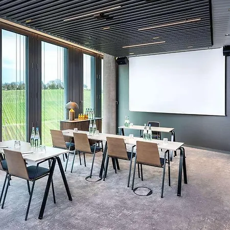 Radisson Blu At Porsche Design Tower Stuttgart