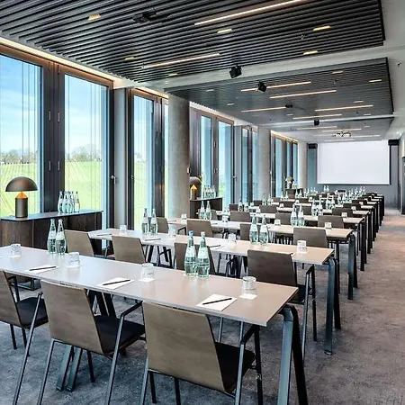 Radisson Blu At Porsche Design Tower Ξενοδοχείο Στουτγκάρδη